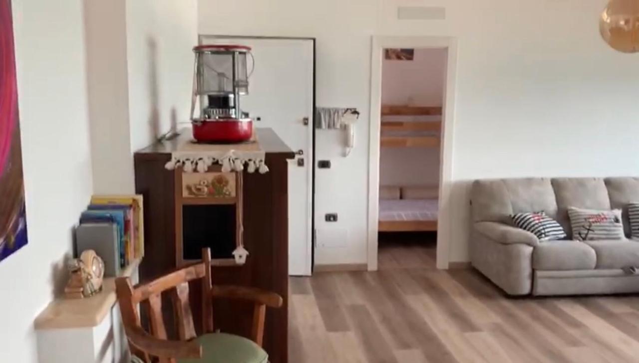 Roma Meraviglioso Attico Sul Mare 라디스폴리 외부 사진